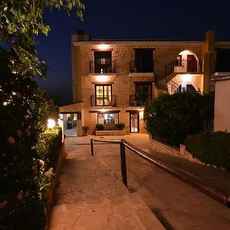 Palates Hotel Dhrousha