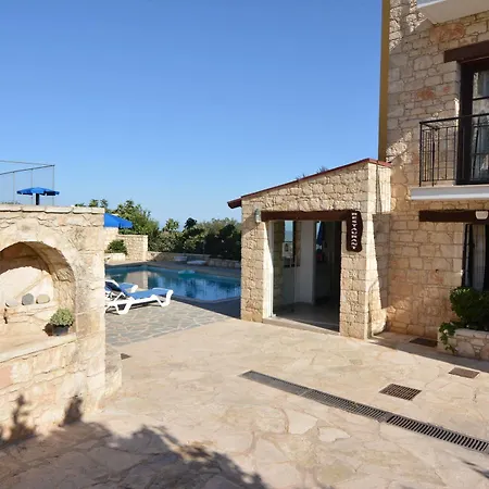 Palates Hotel Dhrousha