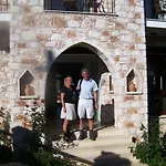 Hotel Palates Dhrousha