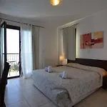 Hotel Palates Dhrousha