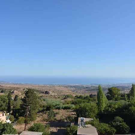 Hotel Palates Dhrousha